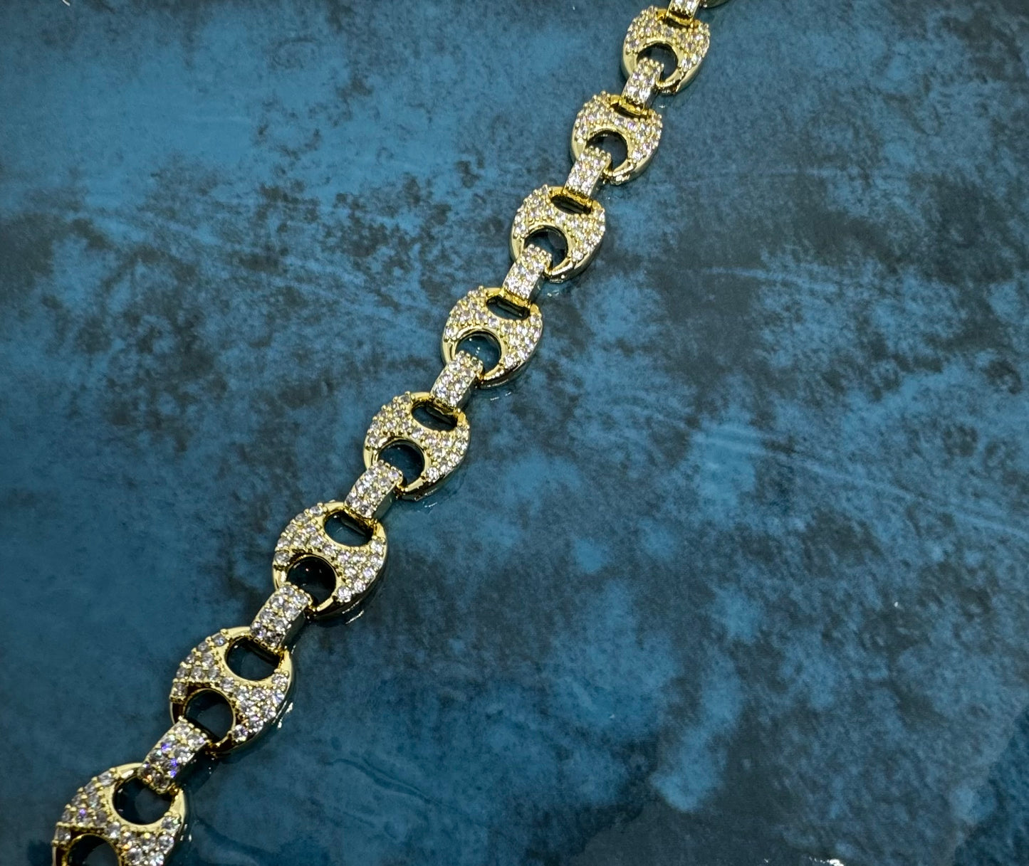 Gold Puff Mariner and Pave Link Bracelet 8"