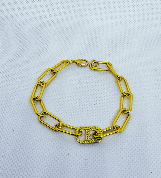 Gold Paperclip Heart Center Link Bracelet