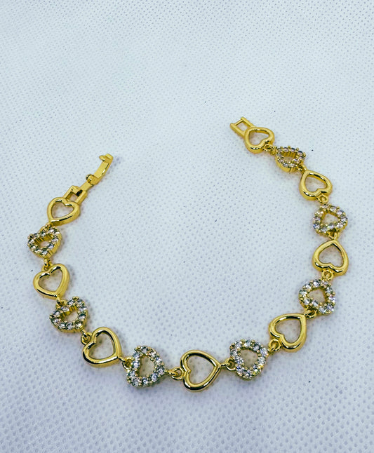 All Pave Hearts Linked Bracelet 8.0